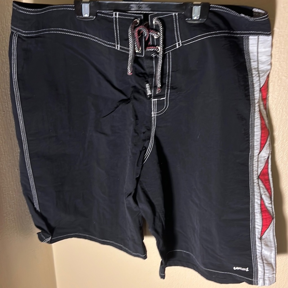 Uzzi Mens Solid Boardshorts Color Black Size Waist 38” Outseam 22”